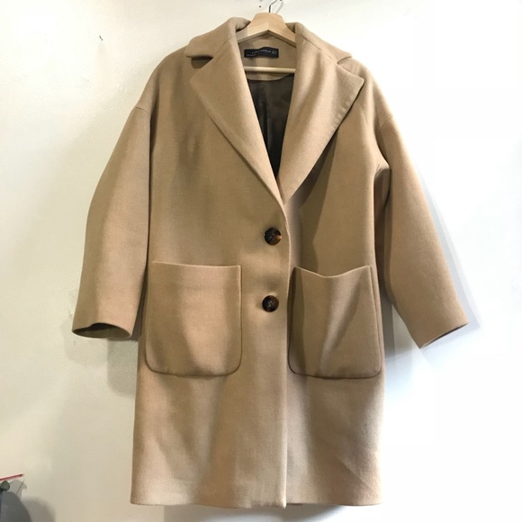 Zara | Buttoned Coat - Picture 3 of 8